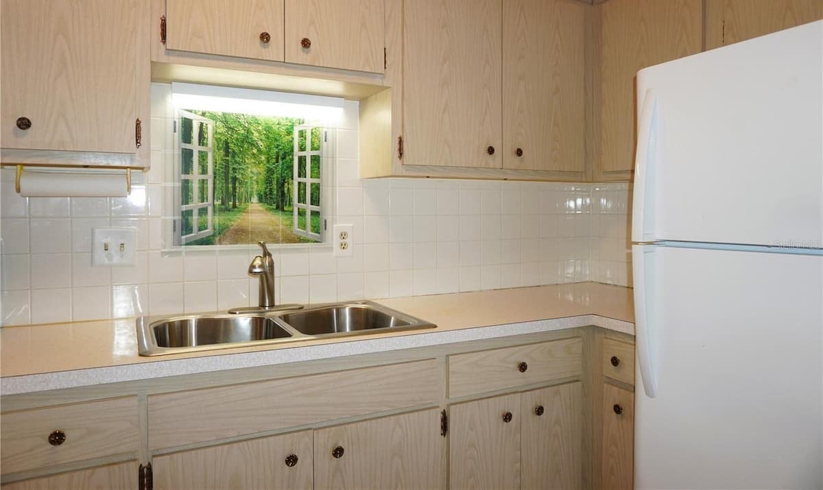 4349 TAHITIAN GARDENS CIRCLE — photo 11 of 31