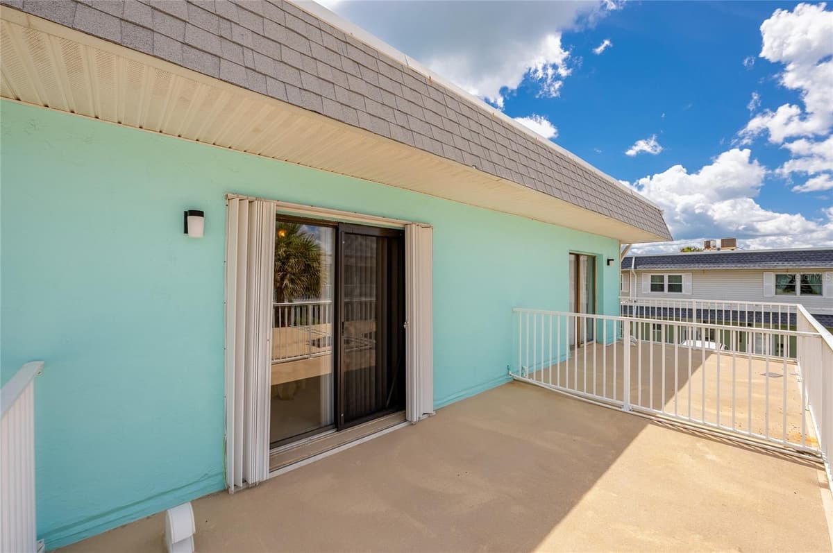 2850 OCEAN SHORE BOULEVARD — photo 22 of 39