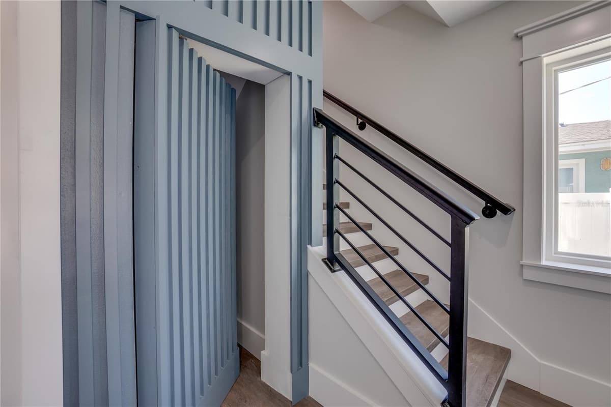 2102 AVENUE B — photo 46 of 71