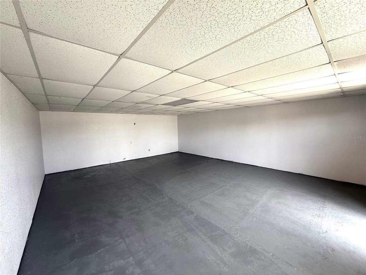 1401 MARTIN LUTHER KING JR STREET — photo 4 of 10