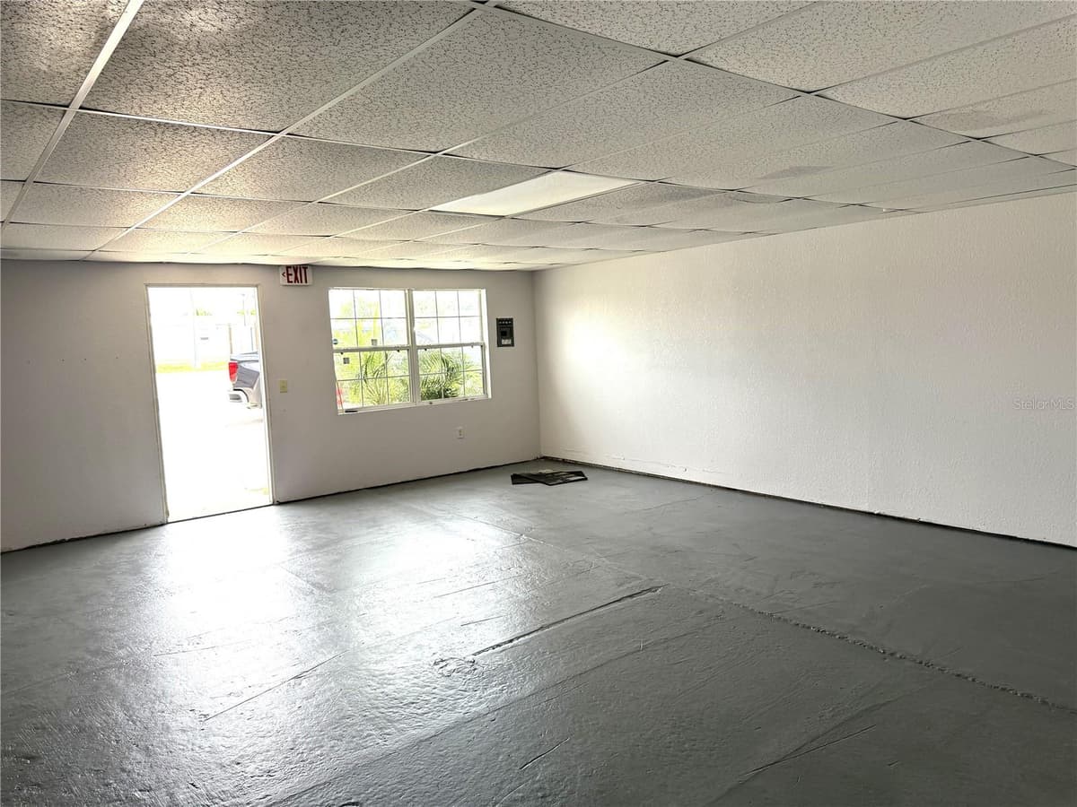 1401 MARTIN LUTHER KING JR STREET — photo 3 of 10