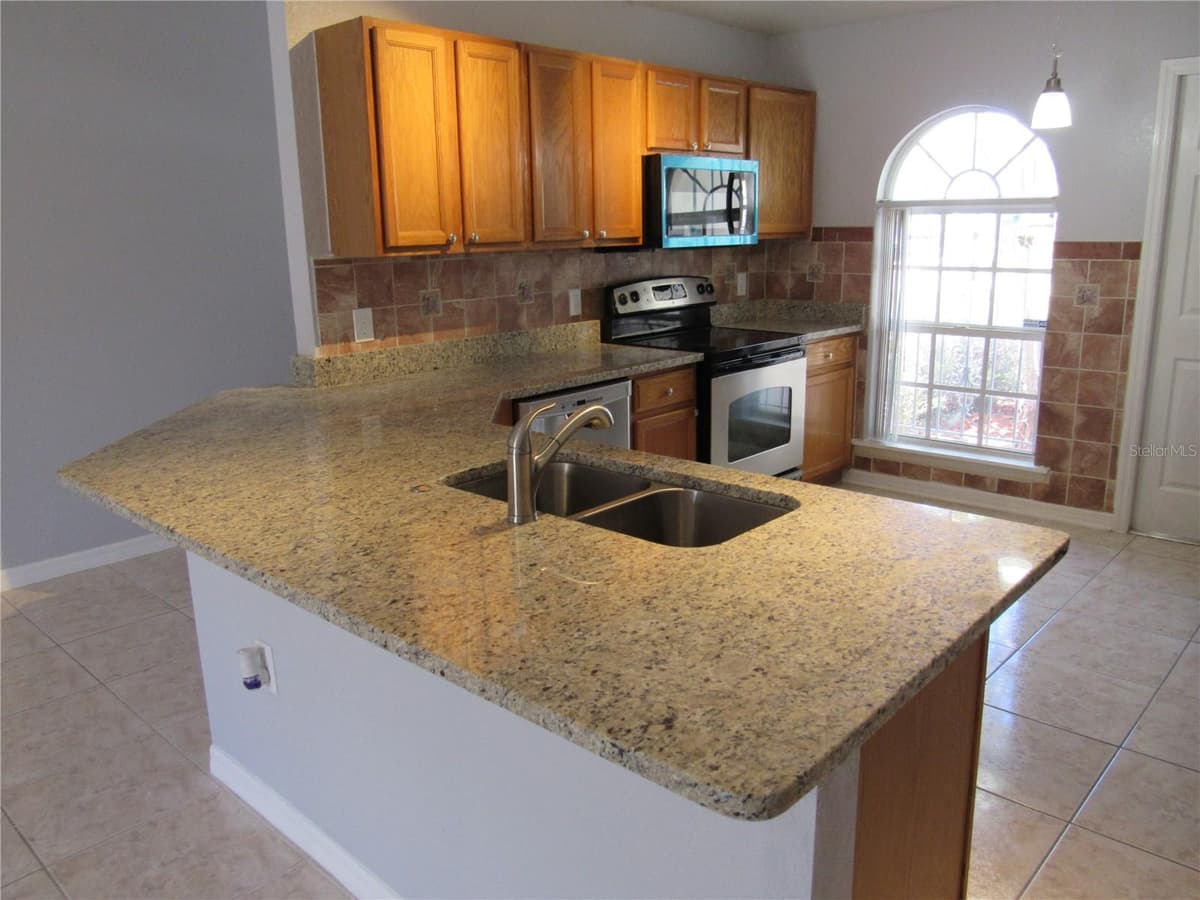 663 JAGUAR COURT — photo 7 of 14