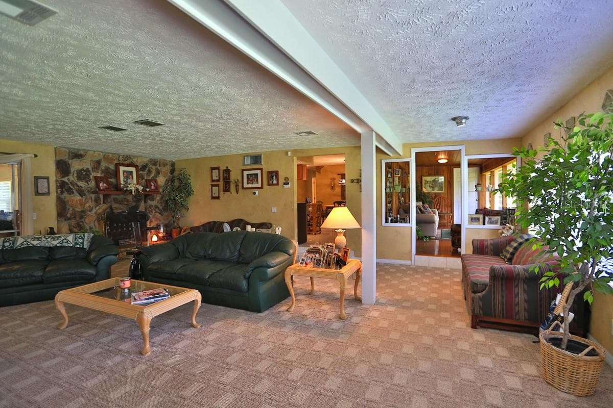 4888 7TH AVENUE ROAD — photo 7 of 50