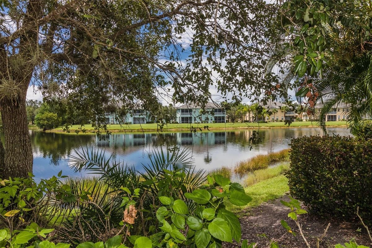 2140 HERON LAKE DRIVE — photo 42 of 42