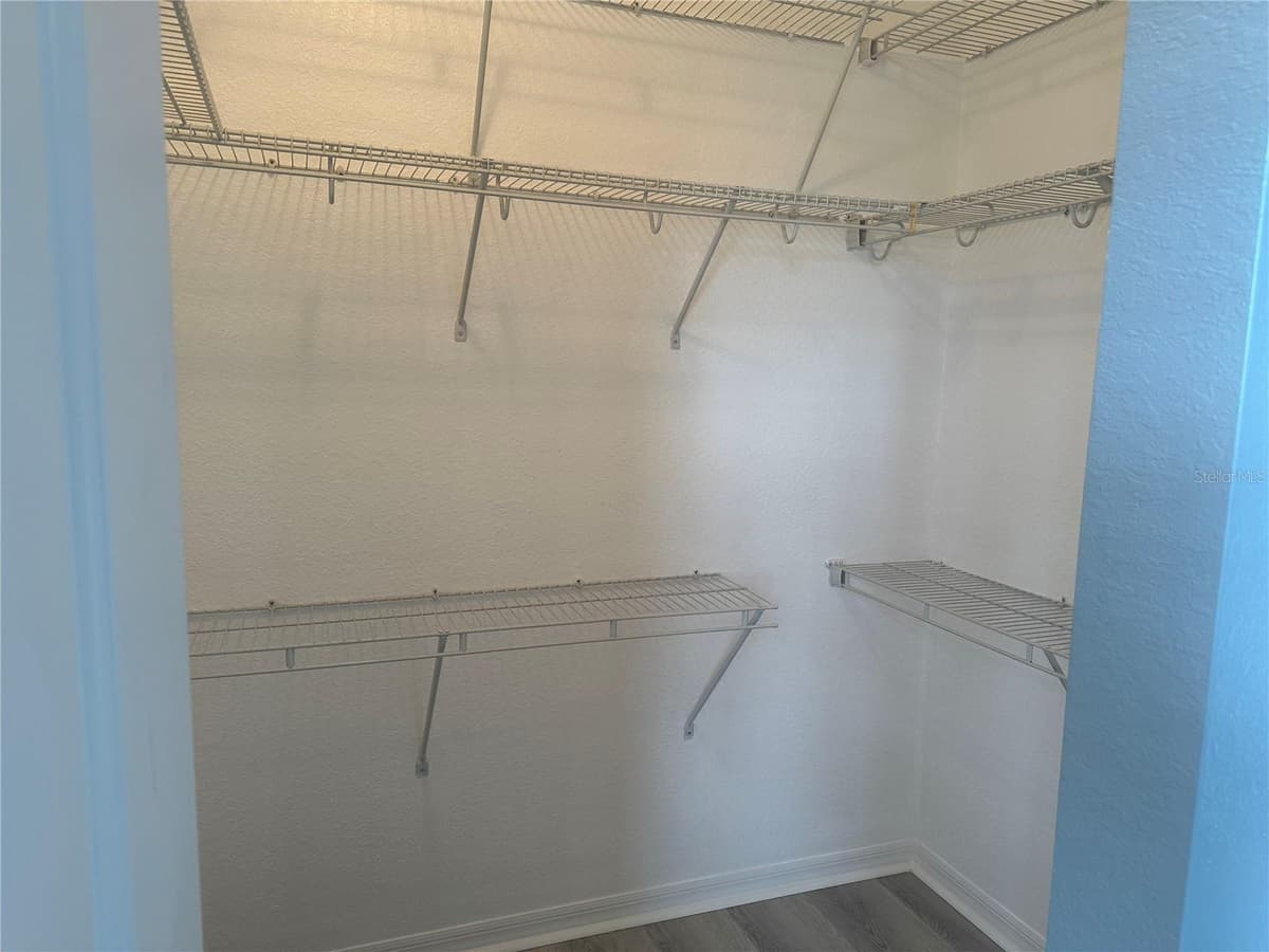 2140 HERON LAKE DRIVE — photo 15 of 42