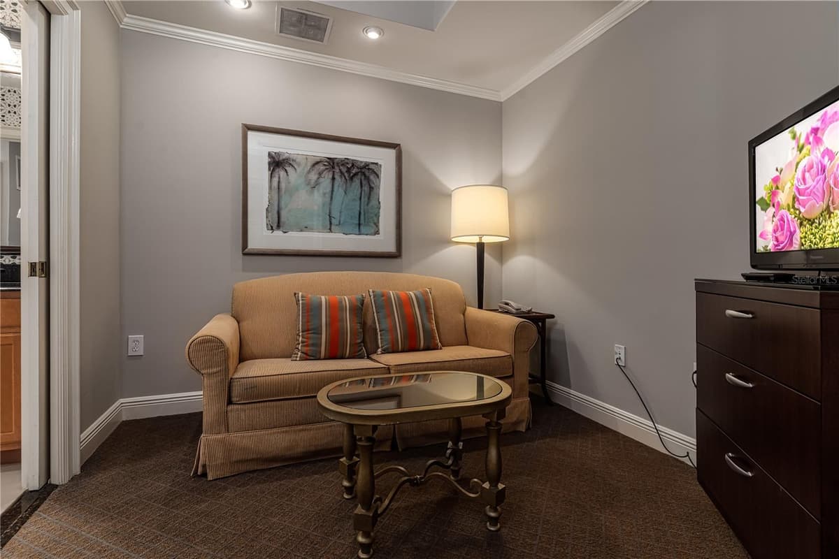 8495 MIRACLE DRIVE — photo 18 of 26