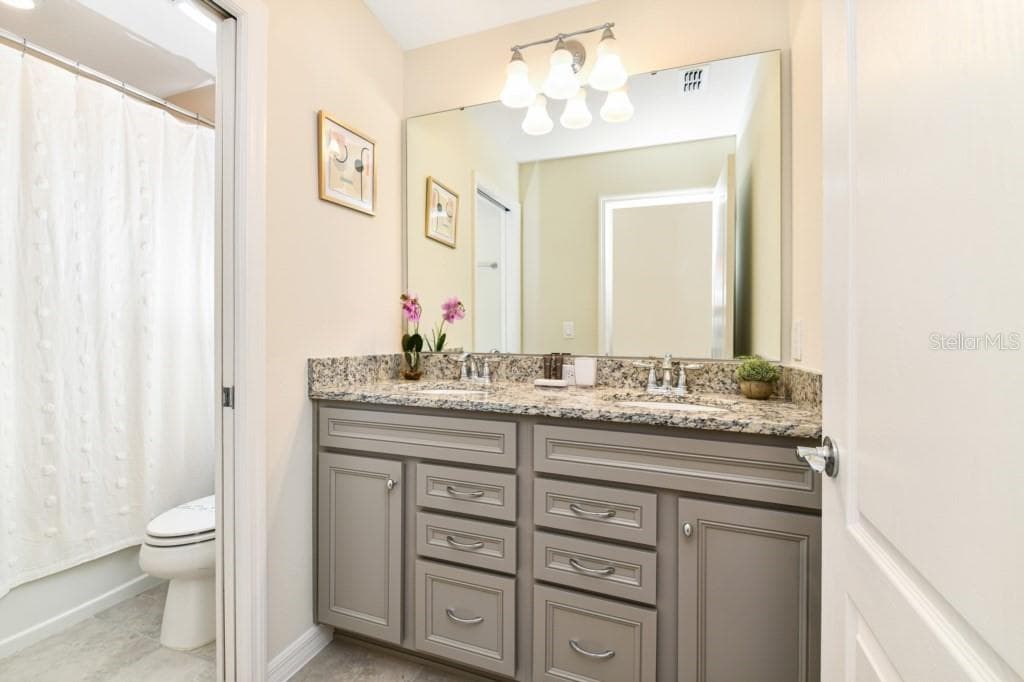 7252 OAKMOSS LOOP — photo 31 of 48