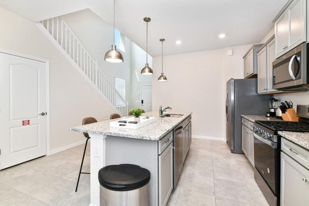 7252 OAKMOSS LOOP — photo 11 of 48