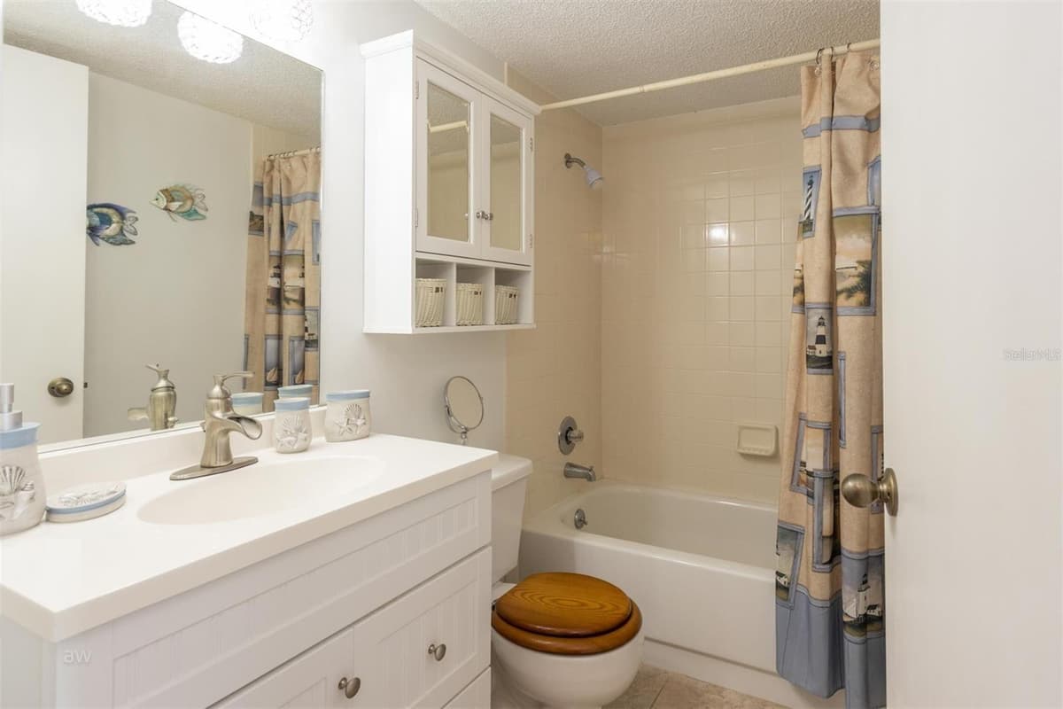 3170 OCEAN SHORE BOULEVARD — photo 11 of 17
