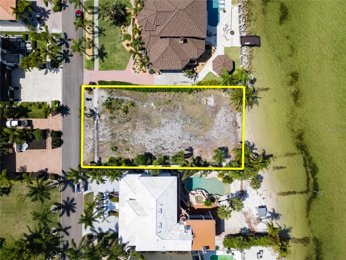 1013 SYMPHONY ISLES BOULEVARD — photo 11 of 21