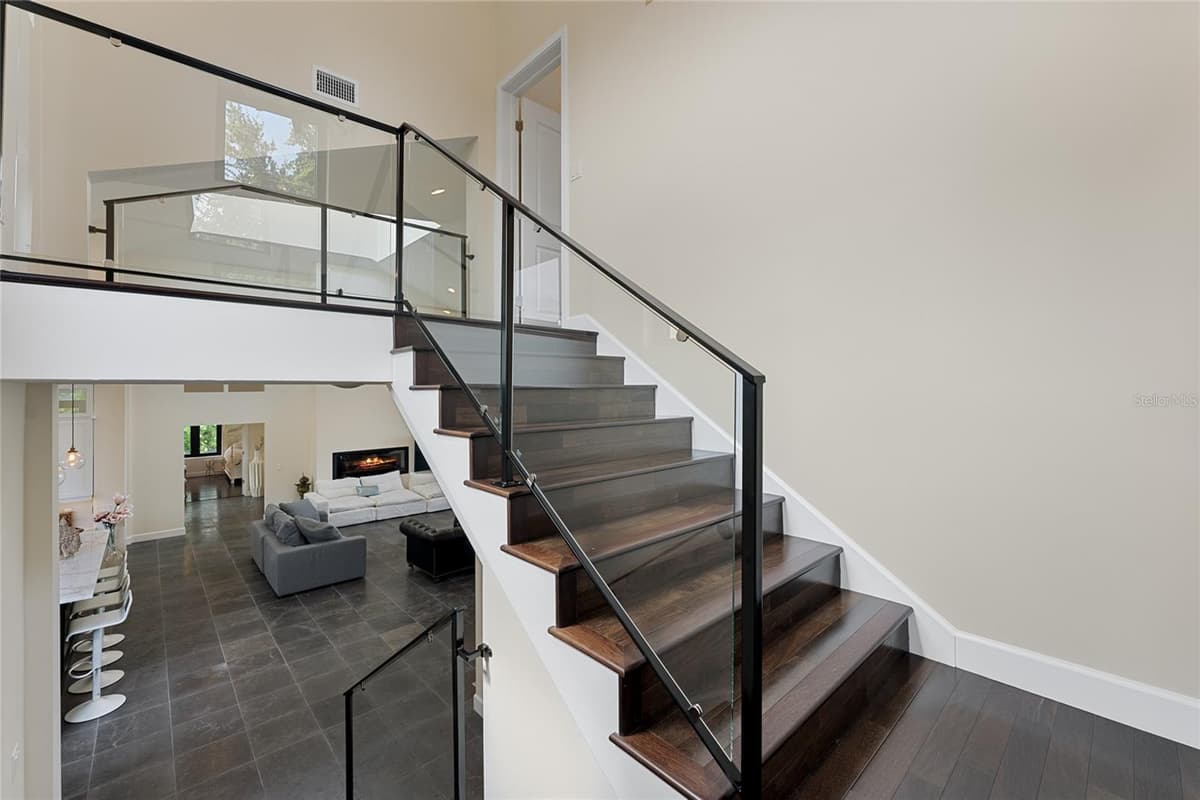 200 JOHN ANDERSON DRIVE — photo 43 of 90