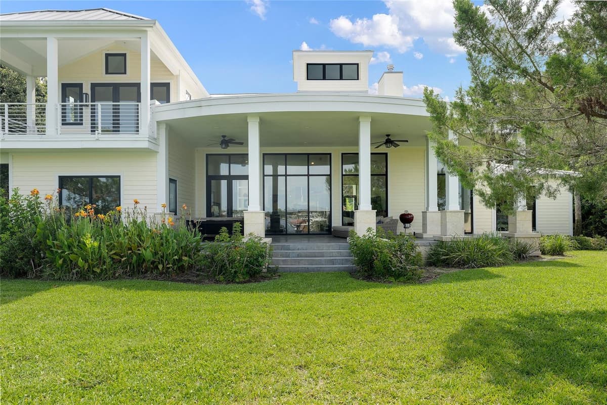 200 JOHN ANDERSON DRIVE — photo 82 of 90