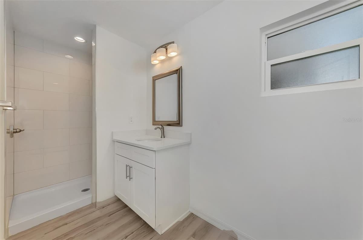 3847 PRICE BOULEVARD — photo 25 of 41
