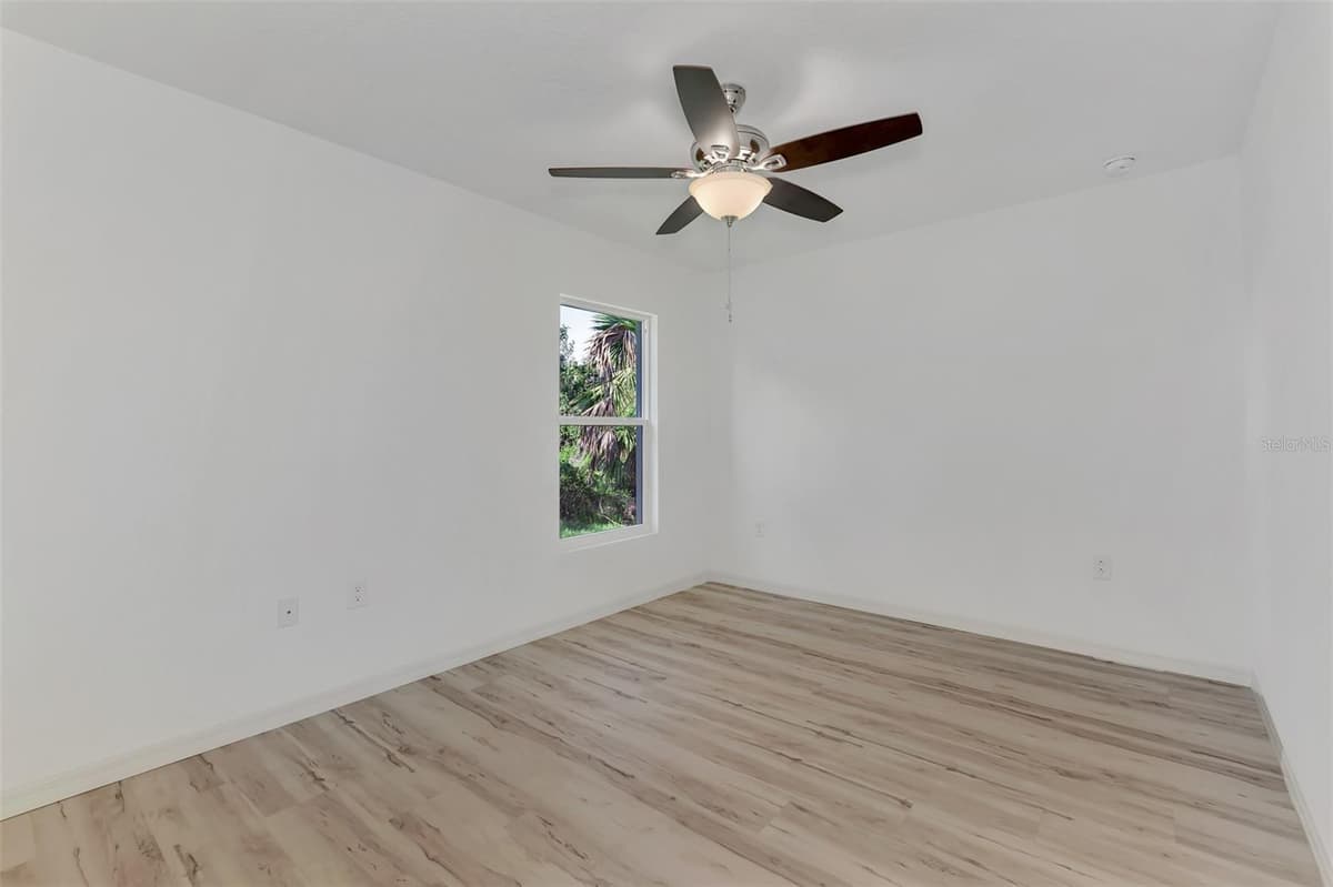 3847 PRICE BOULEVARD — photo 29 of 41