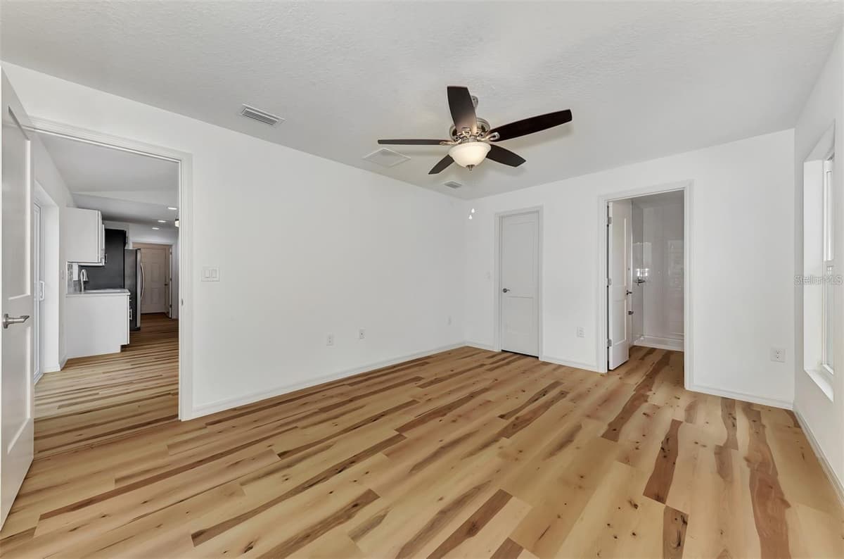 4637 CORBETT LANE — photo 20 of 28