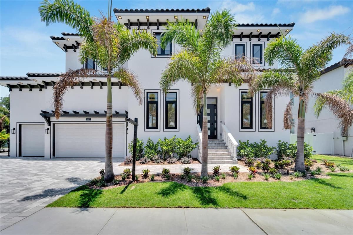 517 TREVISO DRIVE — photo 8 of 96