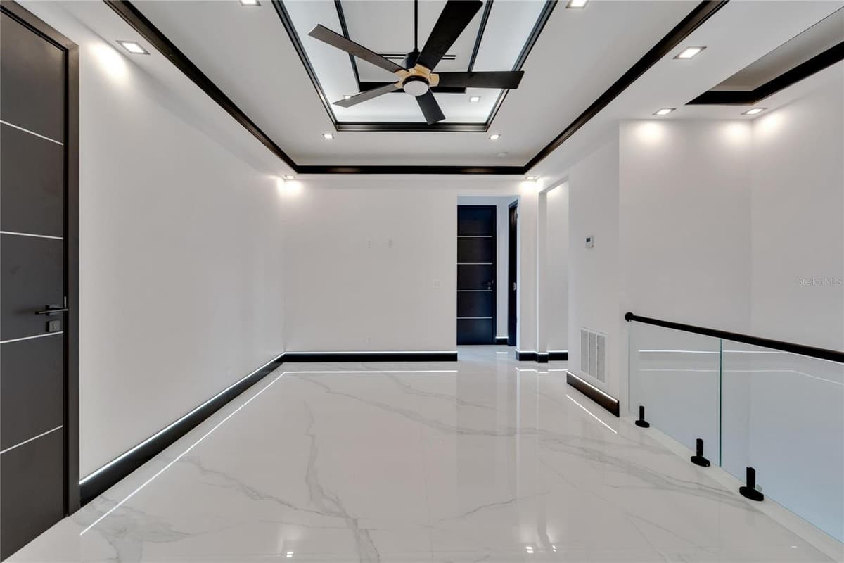 517 TREVISO DRIVE — photo 42 of 96