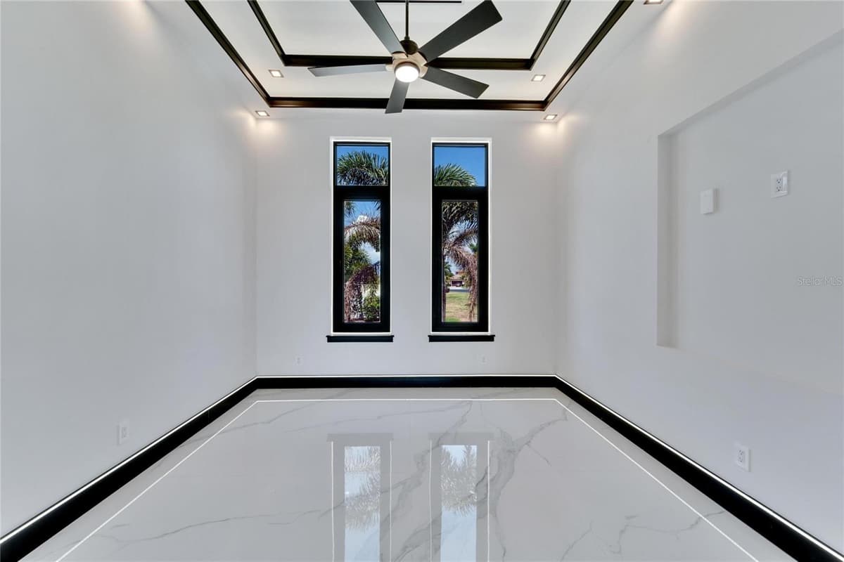 517 TREVISO DRIVE — photo 18 of 96