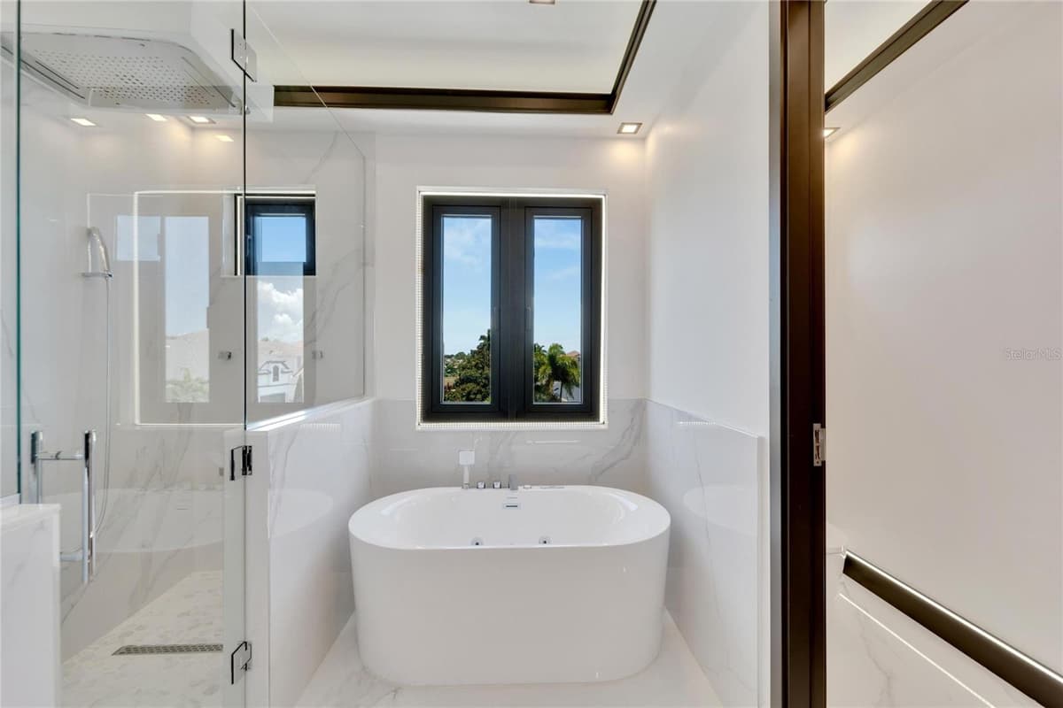 517 TREVISO DRIVE — photo 49 of 96
