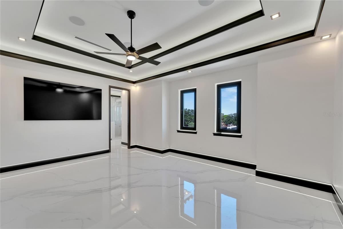 517 TREVISO DRIVE — photo 45 of 96