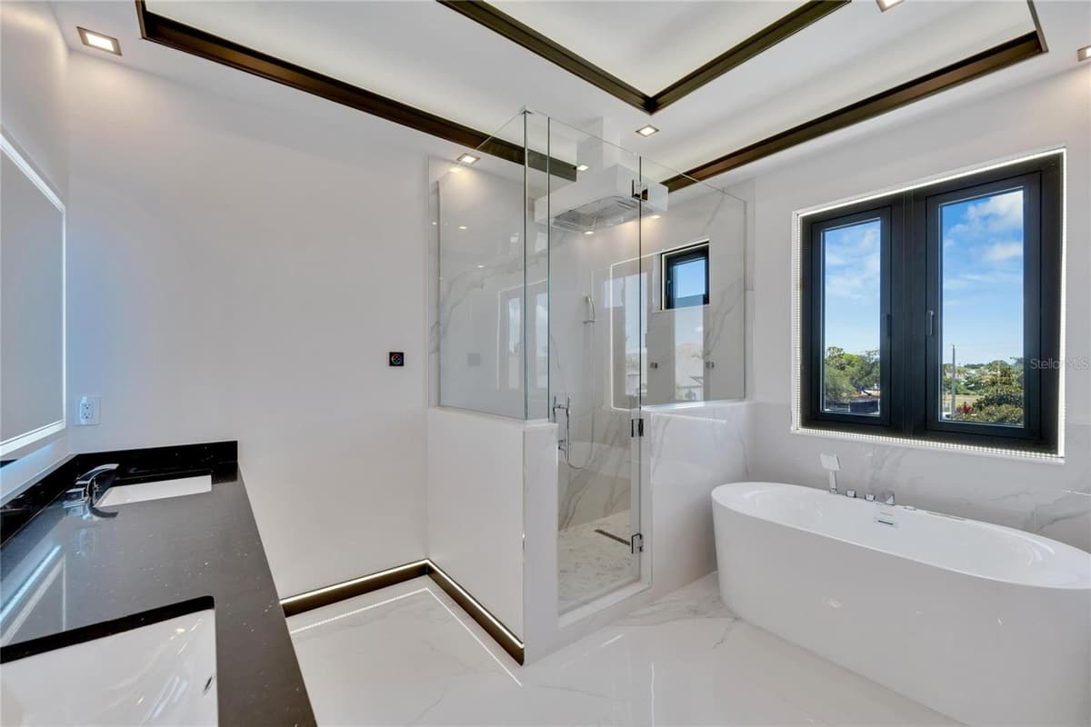 517 TREVISO DRIVE — photo 48 of 96