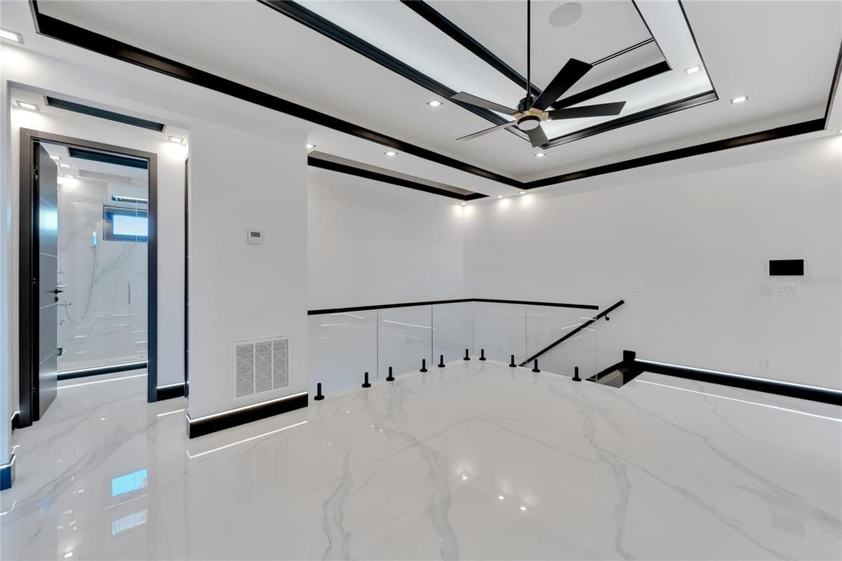 517 TREVISO DRIVE — photo 40 of 96