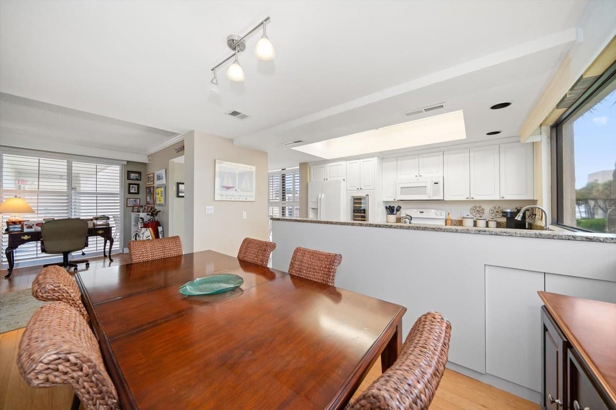 50 COE ROAD — photo 12 of 53