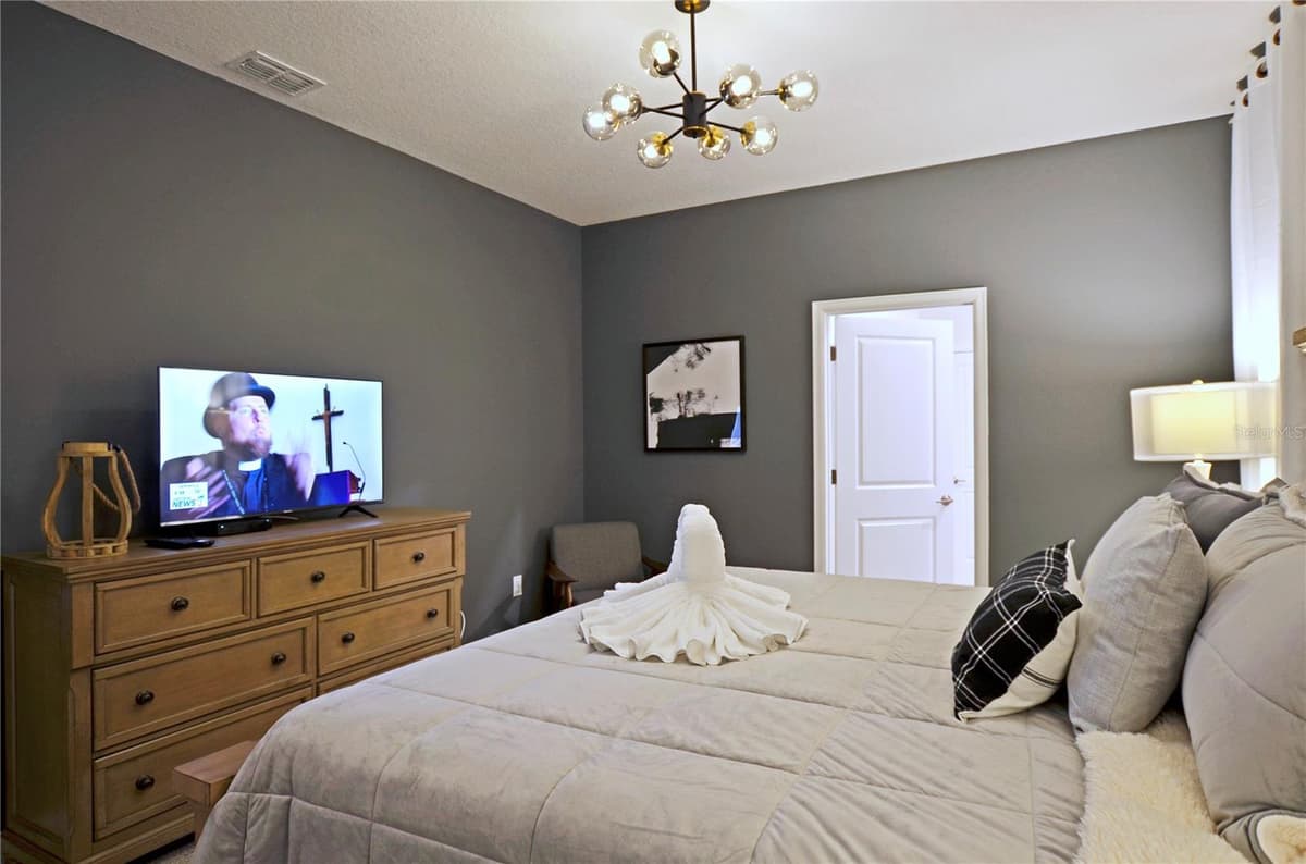 2857 BOOKMARK DRIVE — photo 7 of 100
