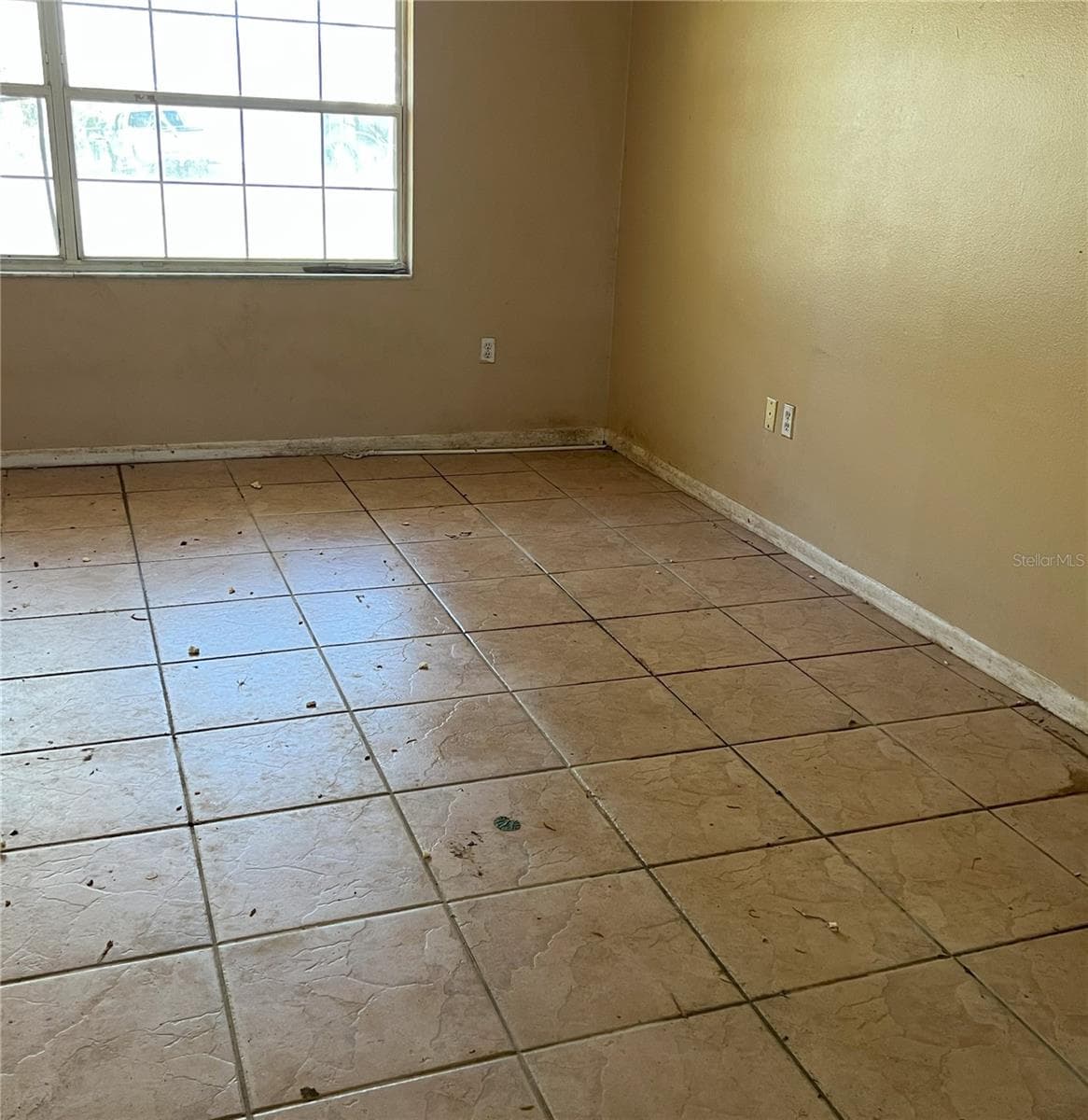 5836 PINE CIRCLE — photo 7 of 13