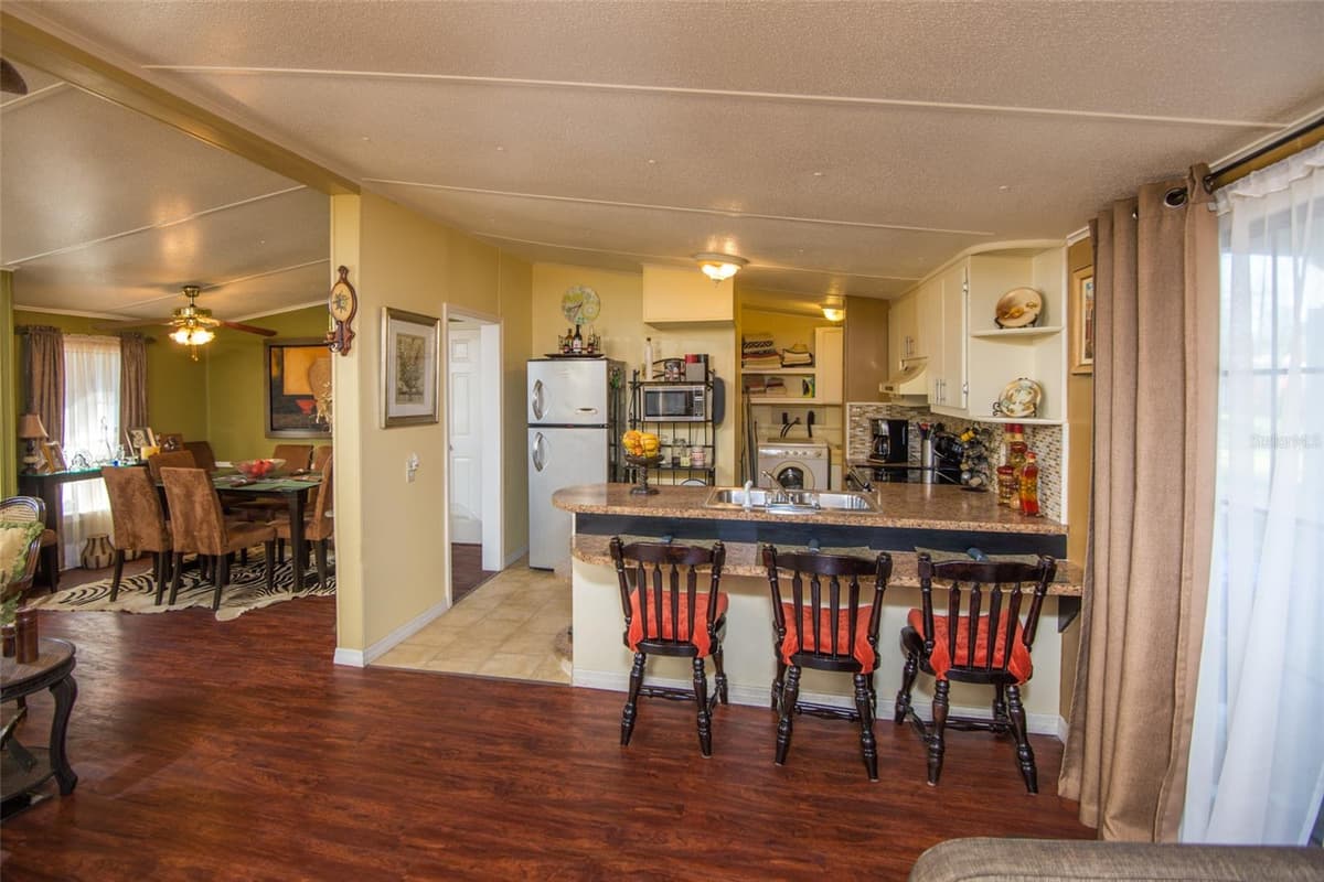 1211 CYPRESS ROAD — photo 34 of 70
