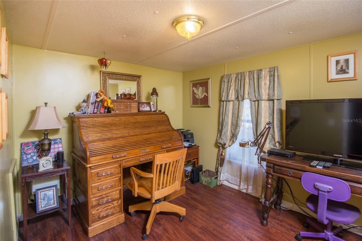 1211 CYPRESS ROAD — photo 46 of 70