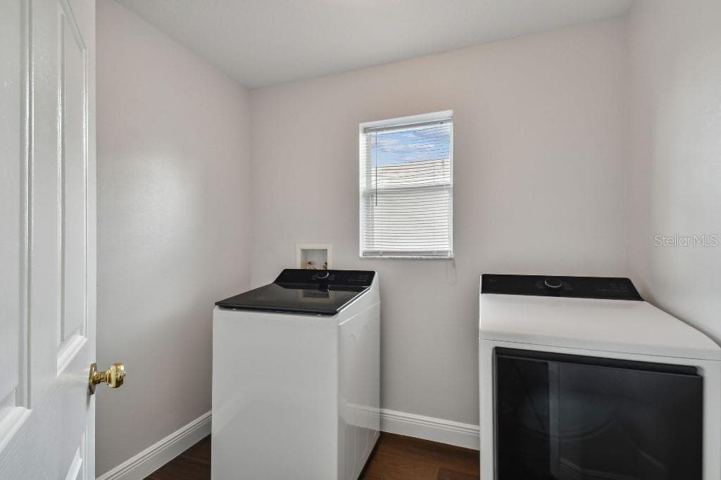 17350 GARDEN HEATH COURT — photo 12 of 27