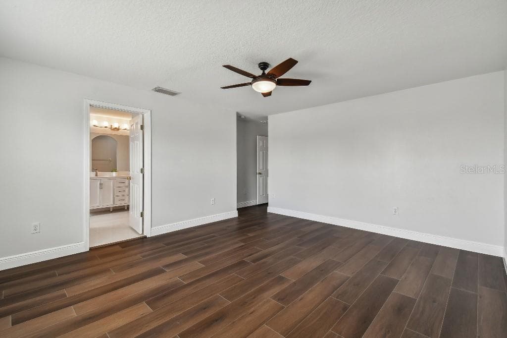 17350 GARDEN HEATH COURT — photo 13 of 27