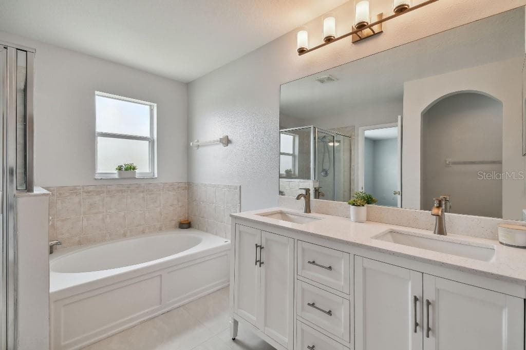 17350 GARDEN HEATH COURT — photo 14 of 27