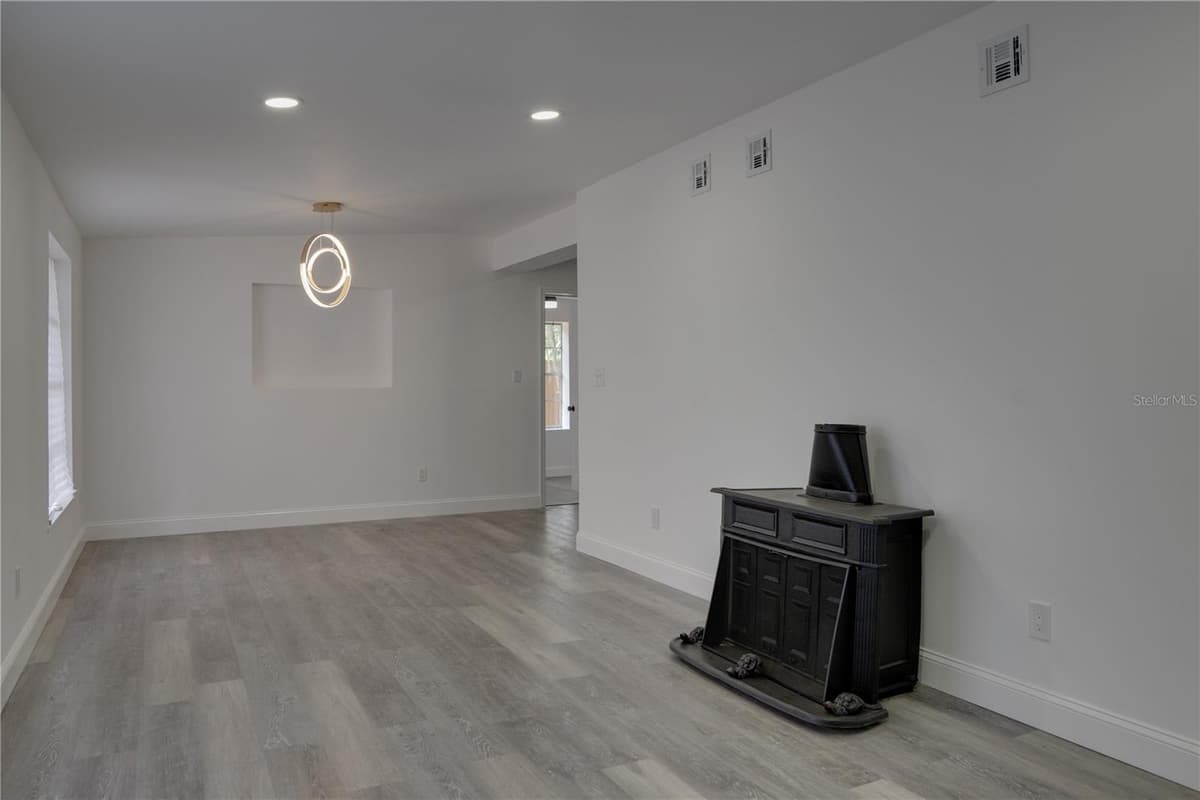 444 CASTILLO TERRACE — photo 17 of 24