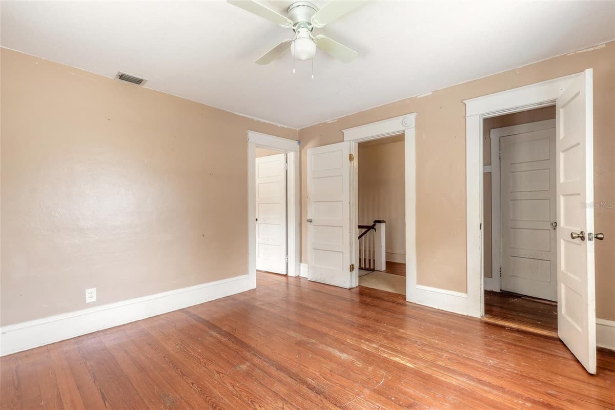 724 OLEANDER AVENUE — photo 31 of 58