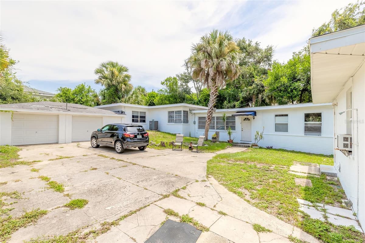 724 OLEANDER AVENUE — photo 47 of 58