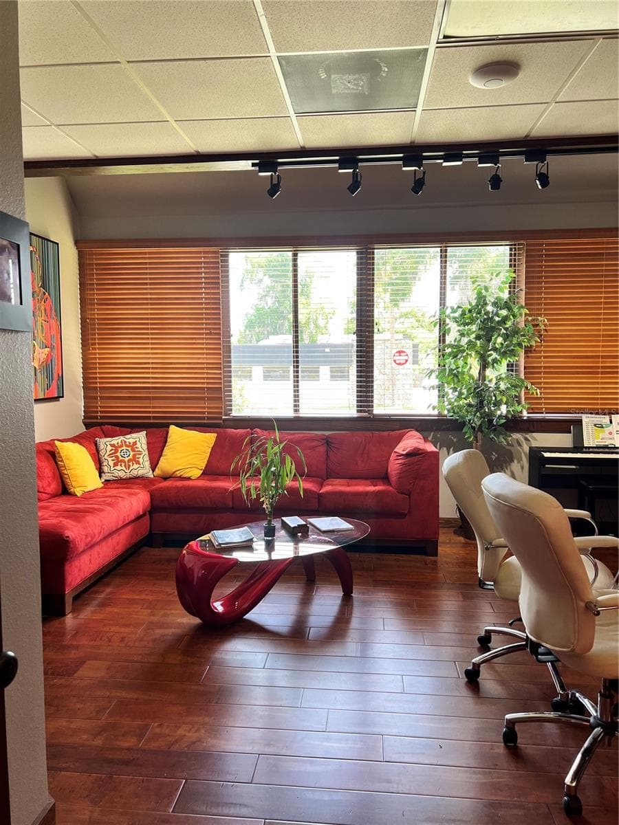 377 MAITLAND AVENUE — photo 3 of 8