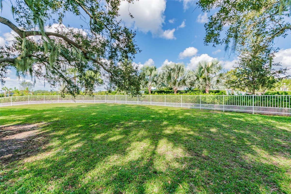 10417 CROOKED CREEK COURT — photo 40 of 47