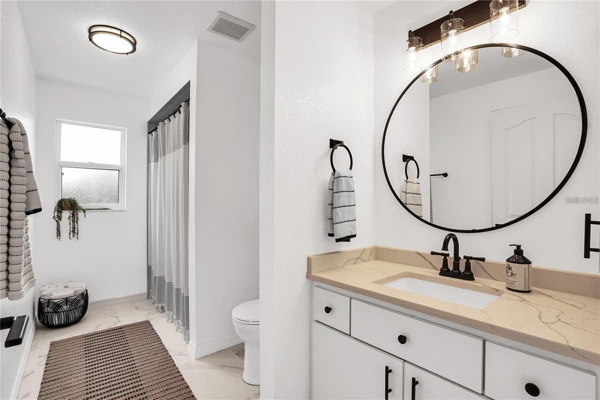 158 ALLWORTHY STREET — photo 10 of 25
