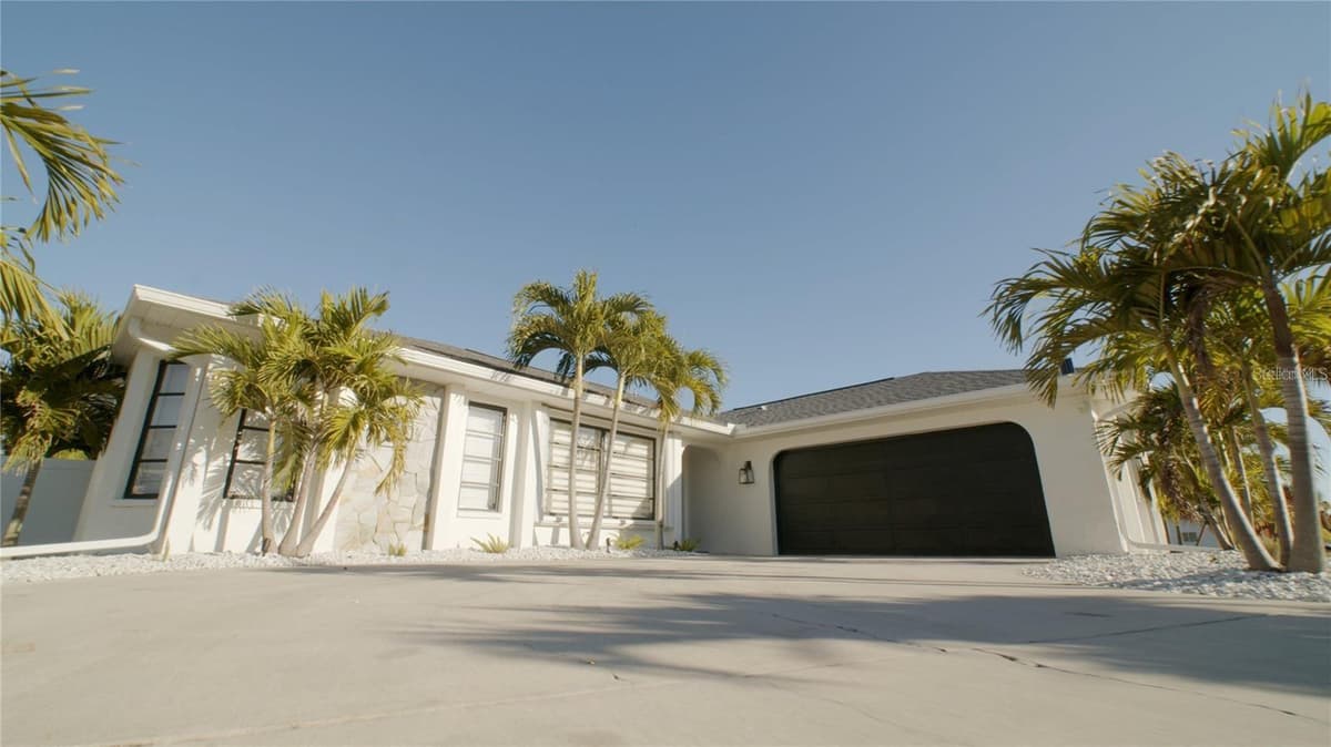 18770 MCGRATH CIRCLE — photo 2 of 23