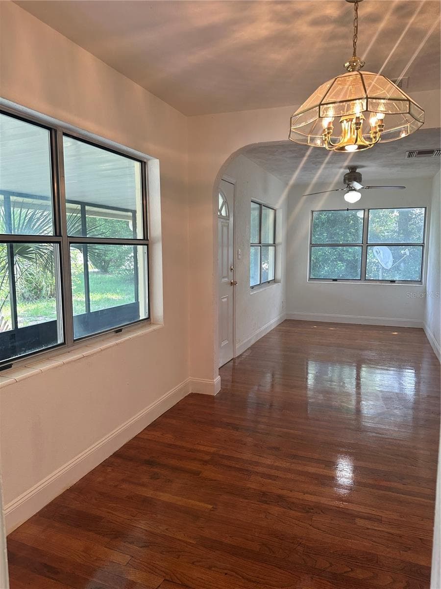 1404 ALFRED STREET — photo 21 of 40