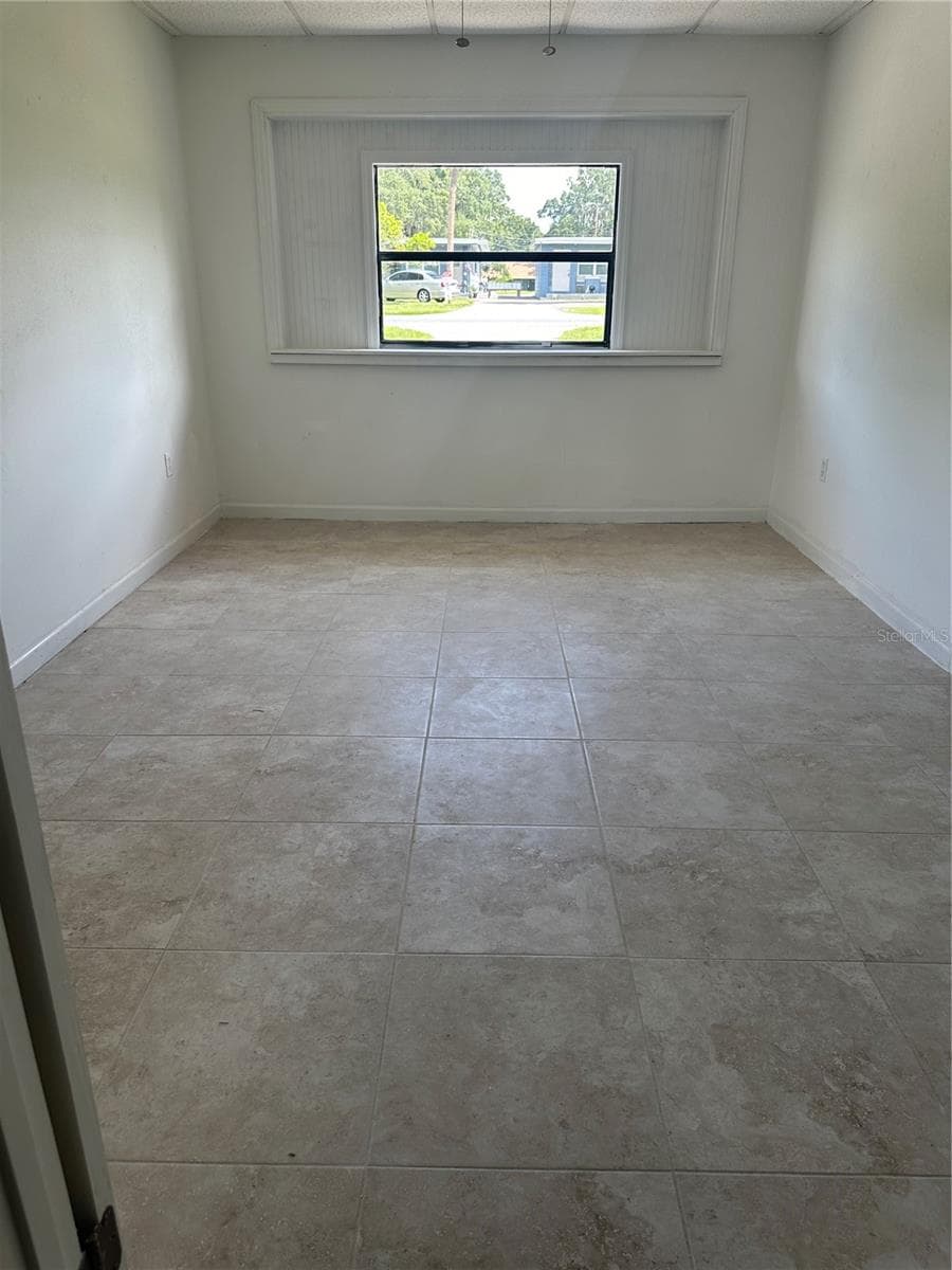 1404 ALFRED STREET — photo 14 of 40