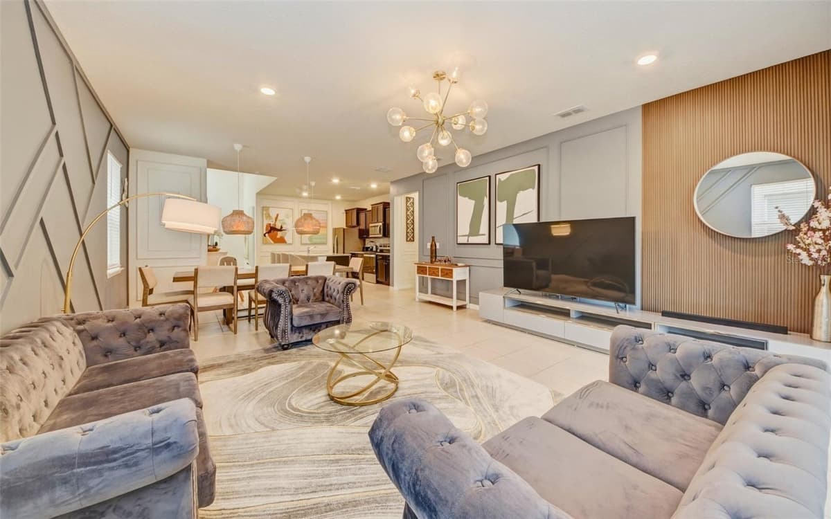 4063 LANA AVENUE — photo 4 of 31