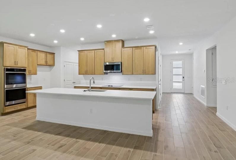 170 ARTHUR AVENUE — photo 9 of 40