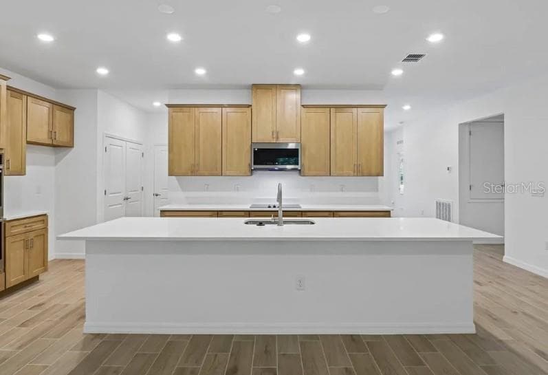 170 ARTHUR AVENUE — photo 10 of 40