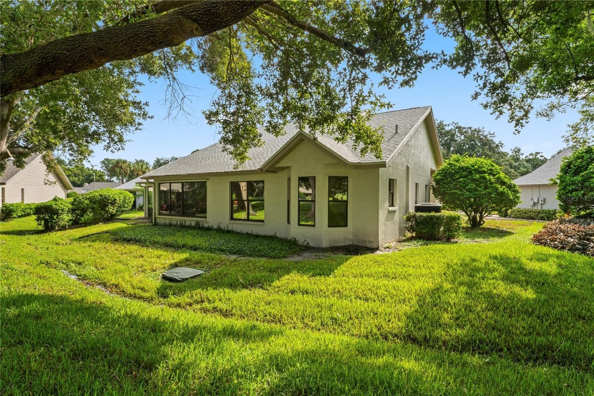 9108 BASSETT LANE — photo 37 of 67