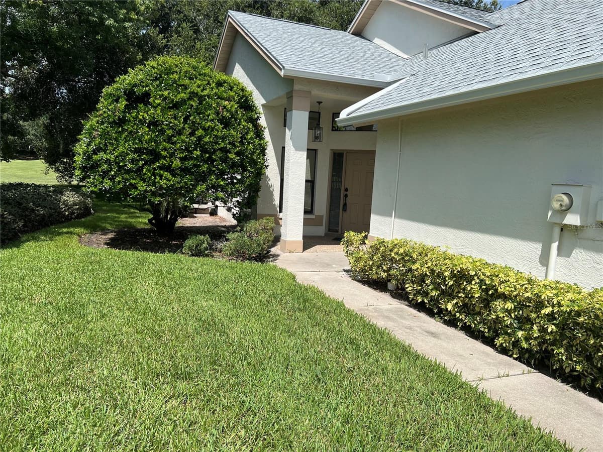 9108 BASSETT LANE — photo 4 of 67