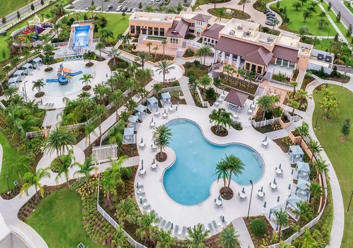 1676 TROPICAL PALMS CIRCLE — photo 30 of 39
