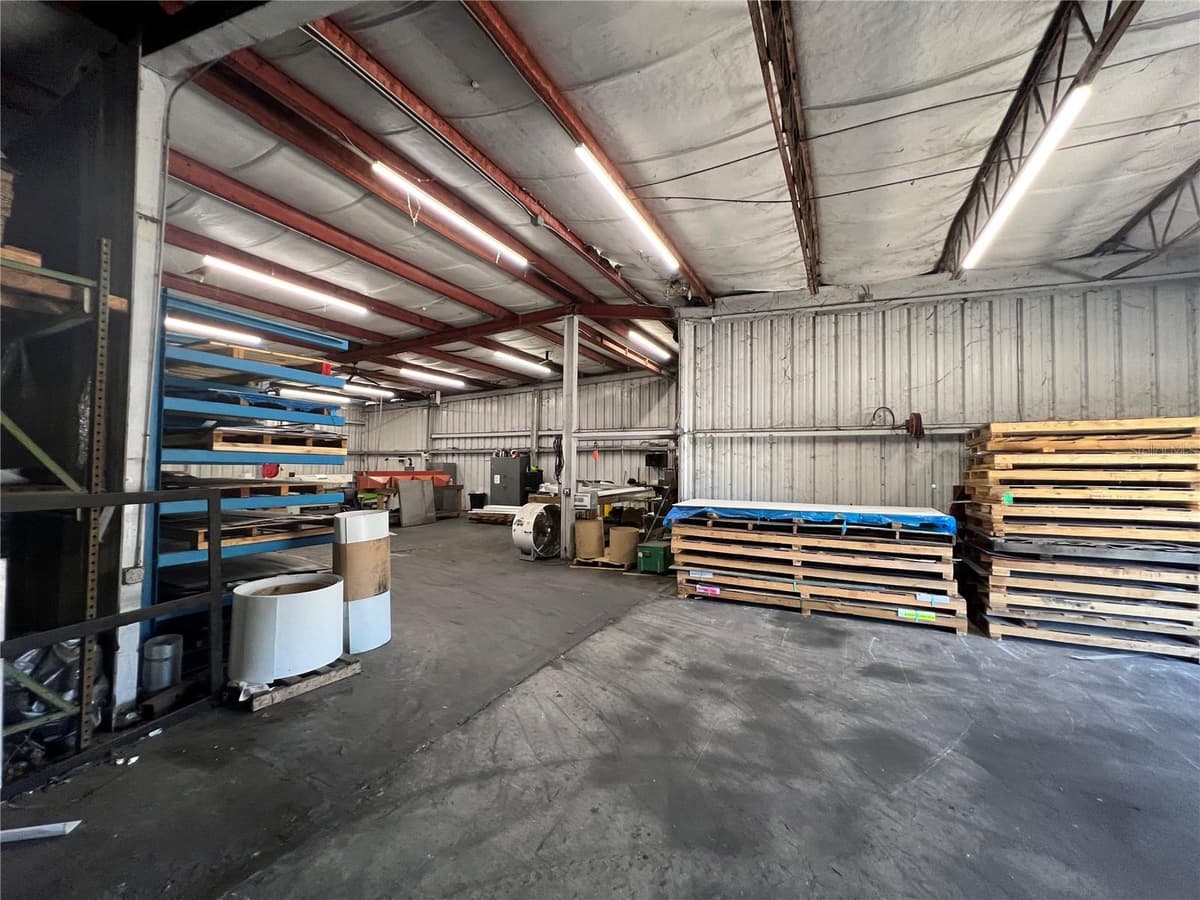 5208 SAINT PAUL STREET — photo 19 of 28